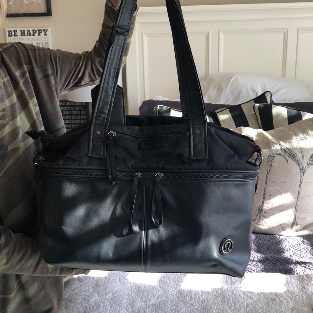 Lululemon take me with you tote bag